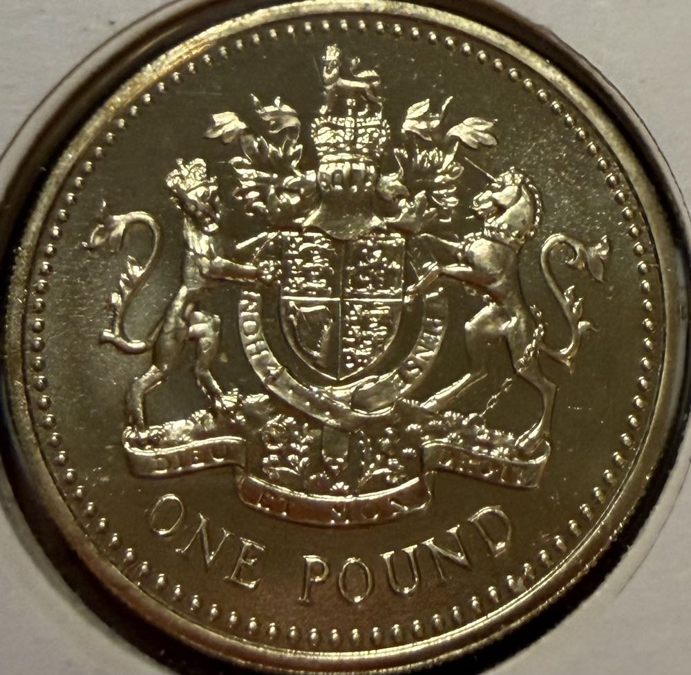 2025 Wildlife Honey Bee 10p