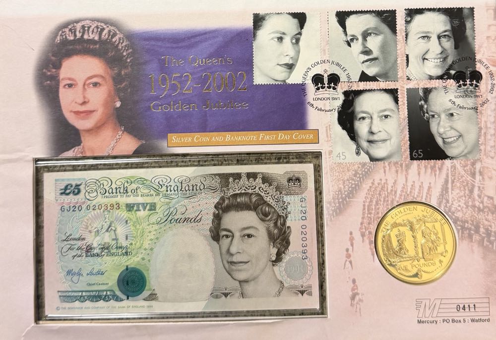 2002 The Queen’s Golden Jubilee £5  coin collectible - Main Image 3