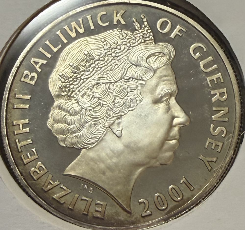 2001 Victoria £5 Coin & £5 Note (2)  coin collectible - Main Image 2