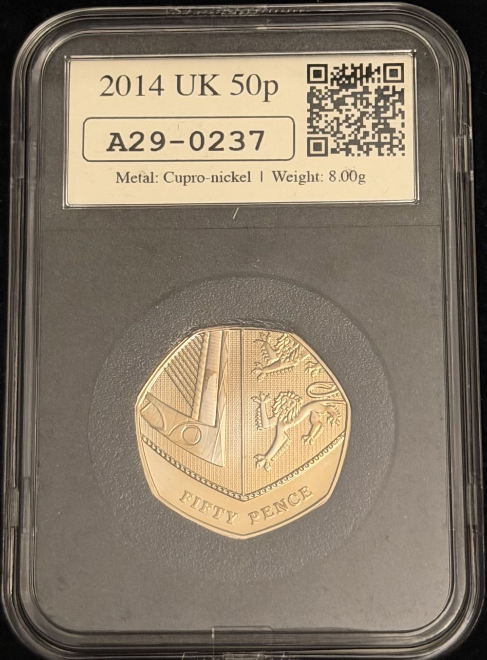 2014 Shield Datestamp 50p  coin collectible - Main Image 2