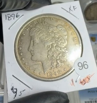 1979 Tutankhamen’s Mask Medal