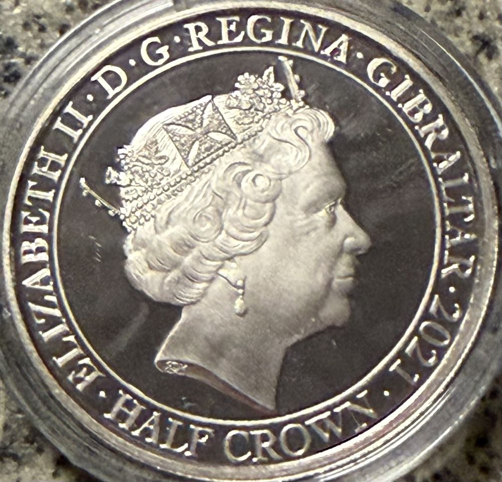 2021 Queens Platinum Anniversary Half Crown   coin collectible - Main Image 2
