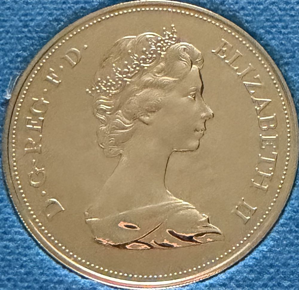 1972 Silver Wedding Crown (2)  coin collectible - Main Image 2