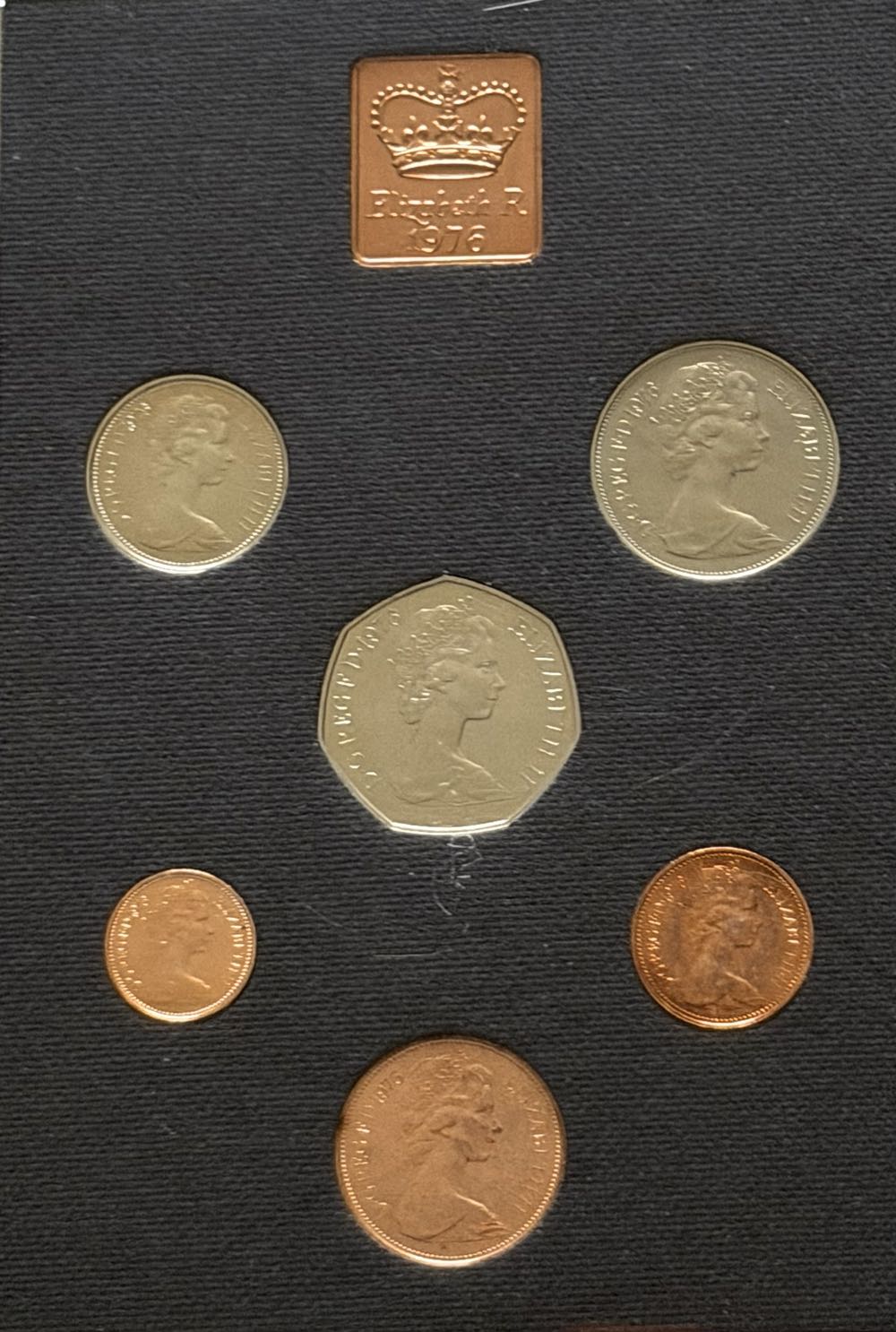 1976 Five New Pence  coin collectible - Main Image 3