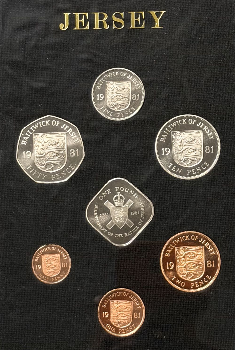 1981 Five Pence  coin collectible - Main Image 3