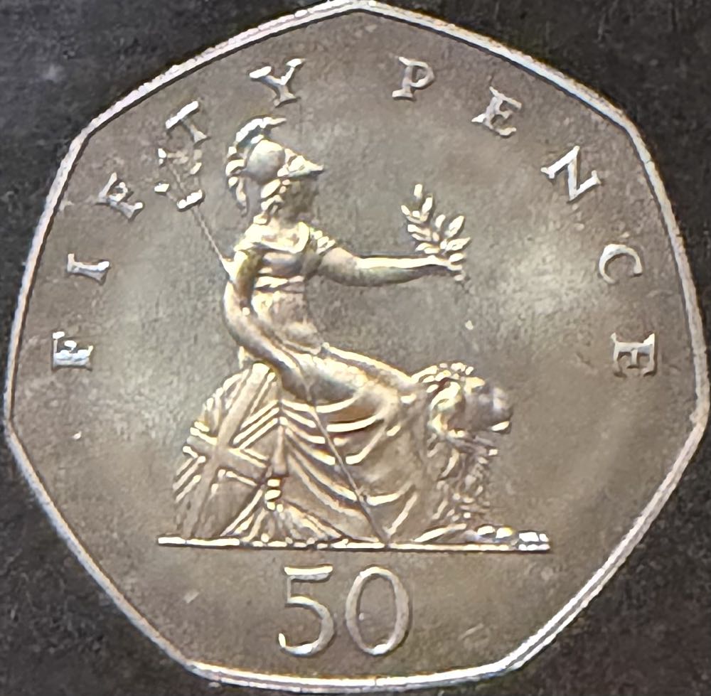 2022 Tutankhamun’s Tomb £5