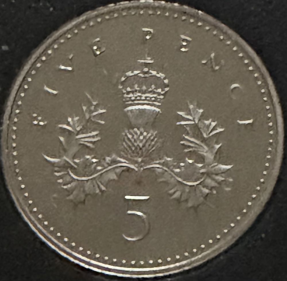 2021 Wildlife Red Squirrel 10p (2)