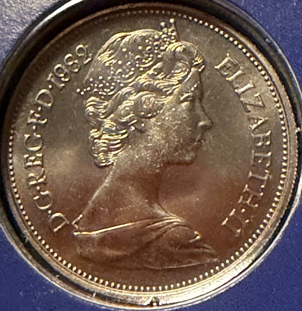 1982 English Lion 10p  coin collectible - Main Image 2