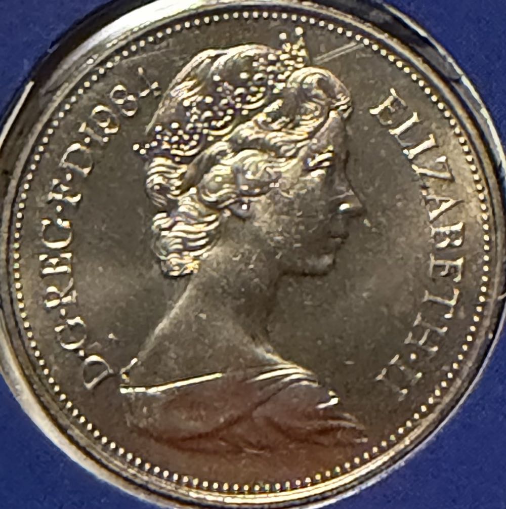 1984 English Lion 10p  coin collectible - Main Image 2