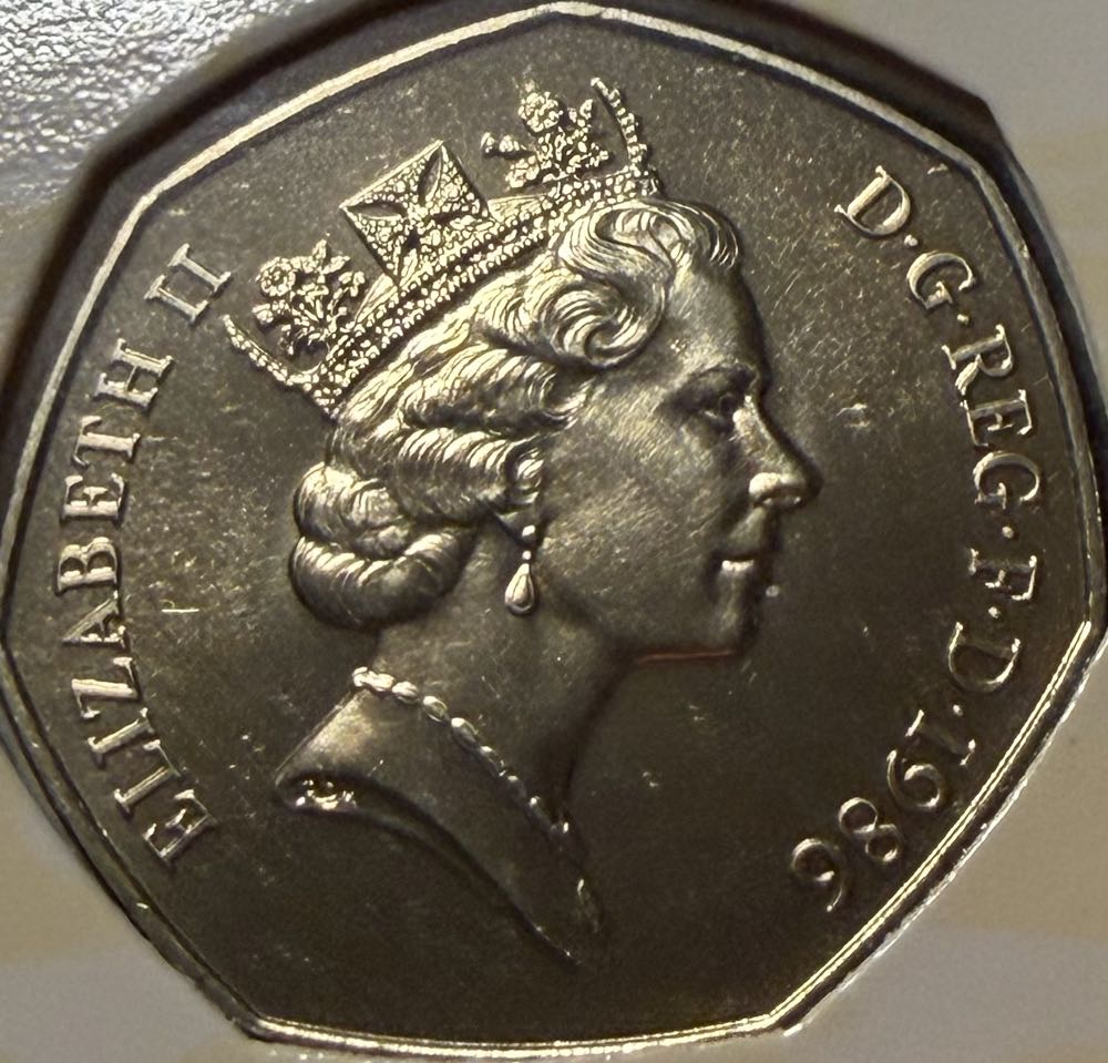 1986 Britannia 50p  coin collectible - Main Image 2