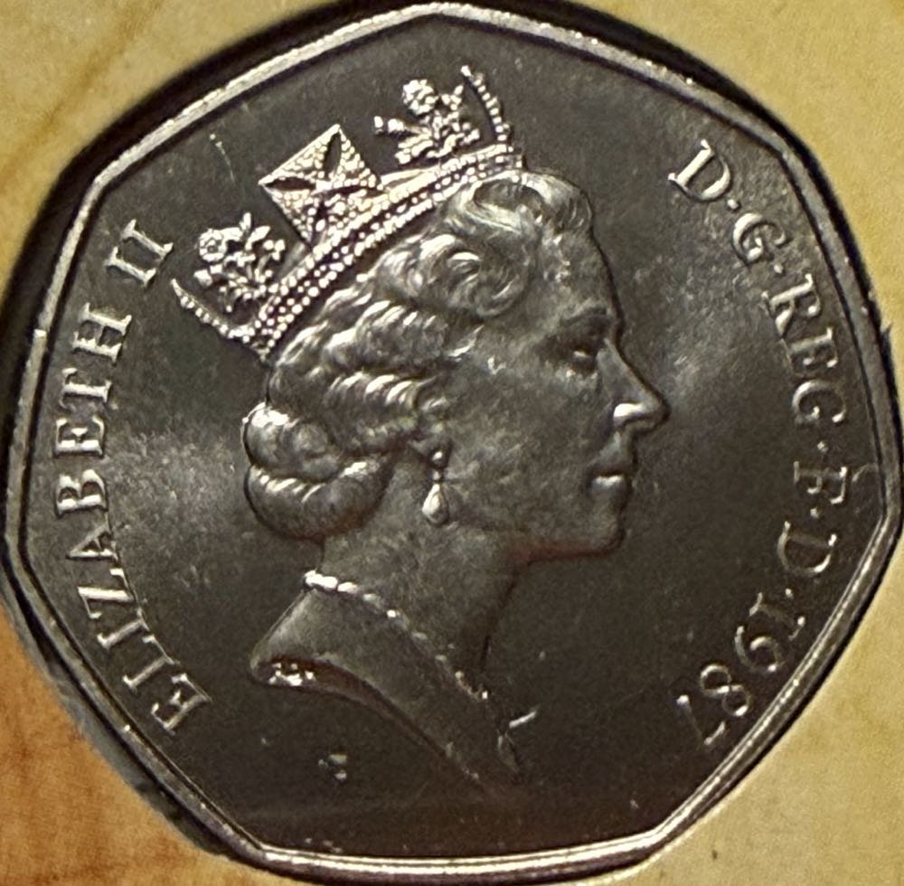 1987 Britannia 50p  coin collectible - Main Image 2