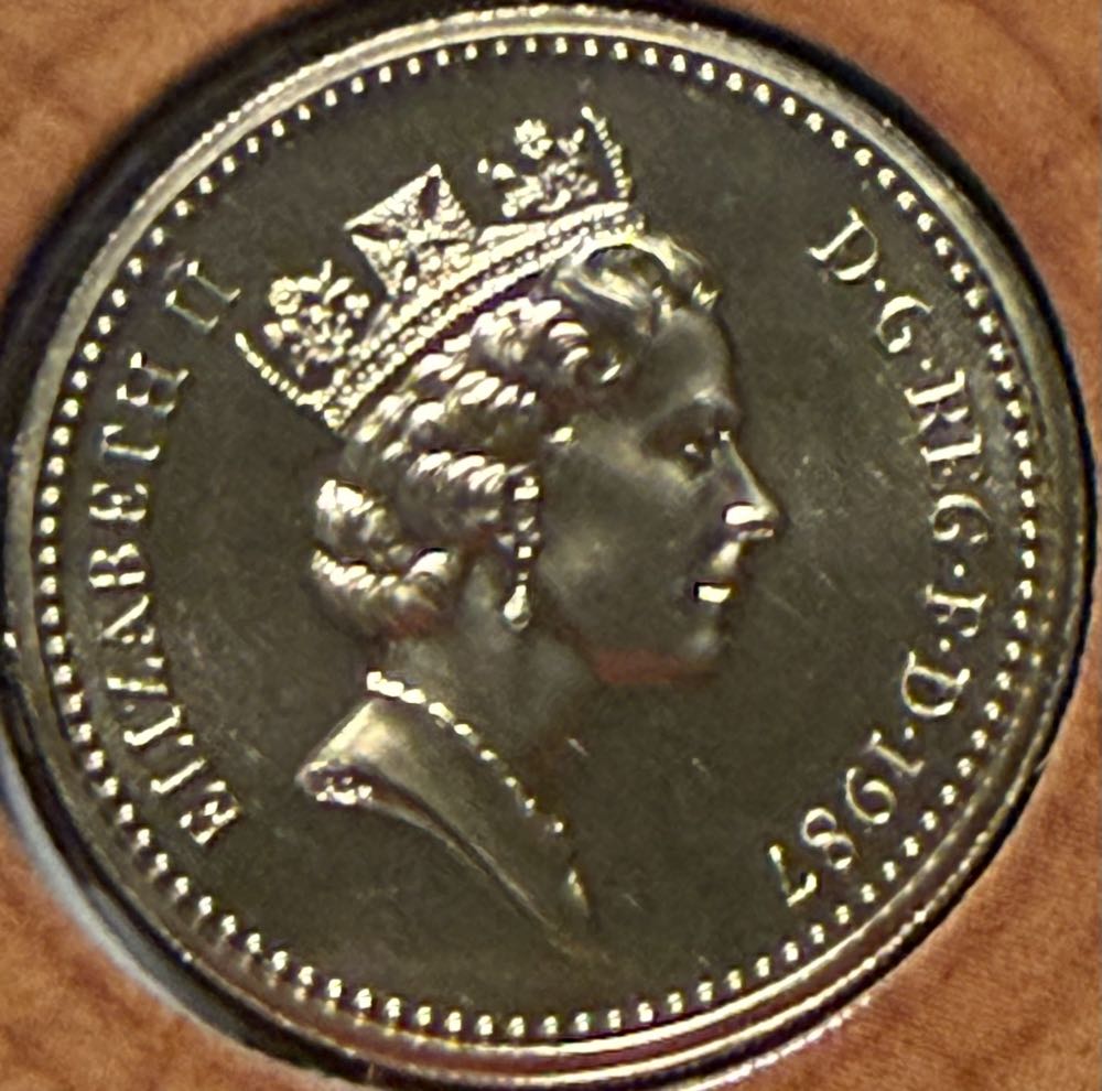 1987 English Oak £1 (2)  coin collectible - Main Image 2