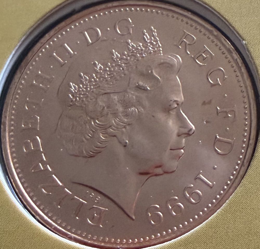 1999 Prince Of Wales Badge 2p  coin collectible - Main Image 2