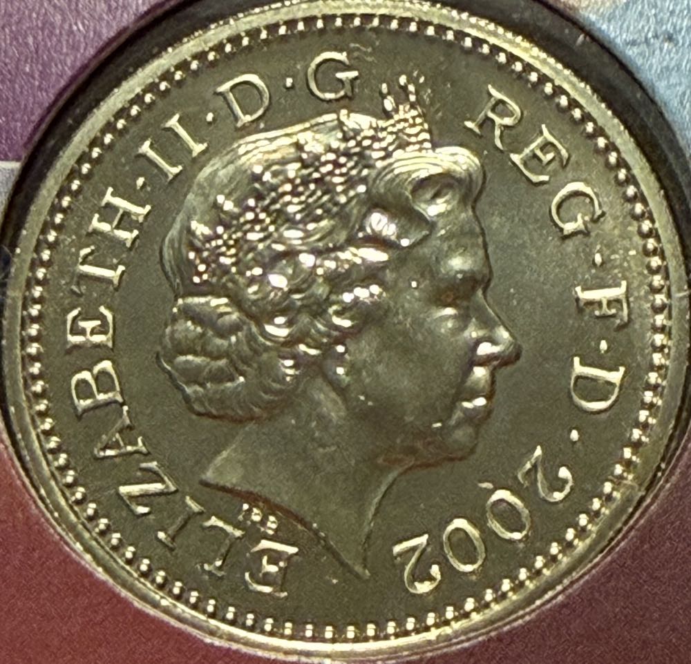 2002 English Three Lions £1 (2)  coin collectible - Main Image 2