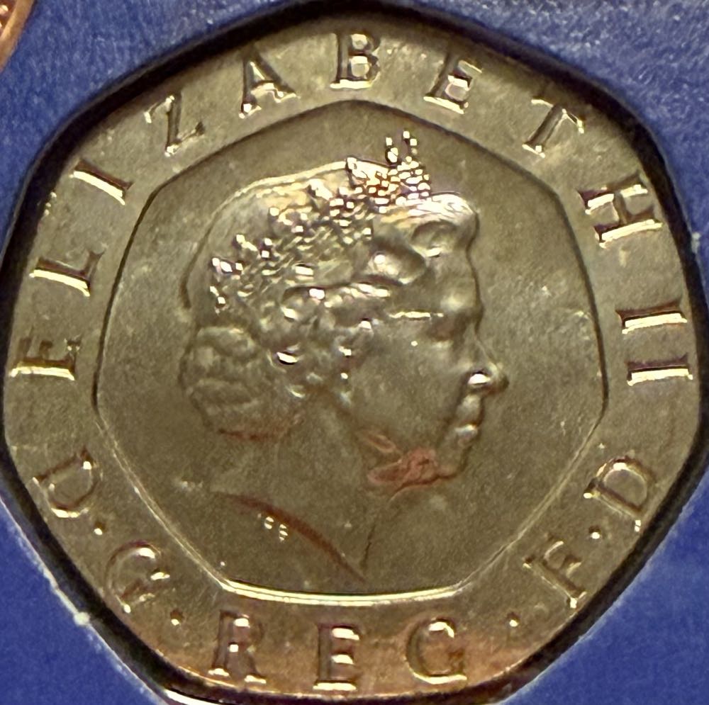 2003 Tudor Rose 20p (2)  coin collectible - Main Image 2