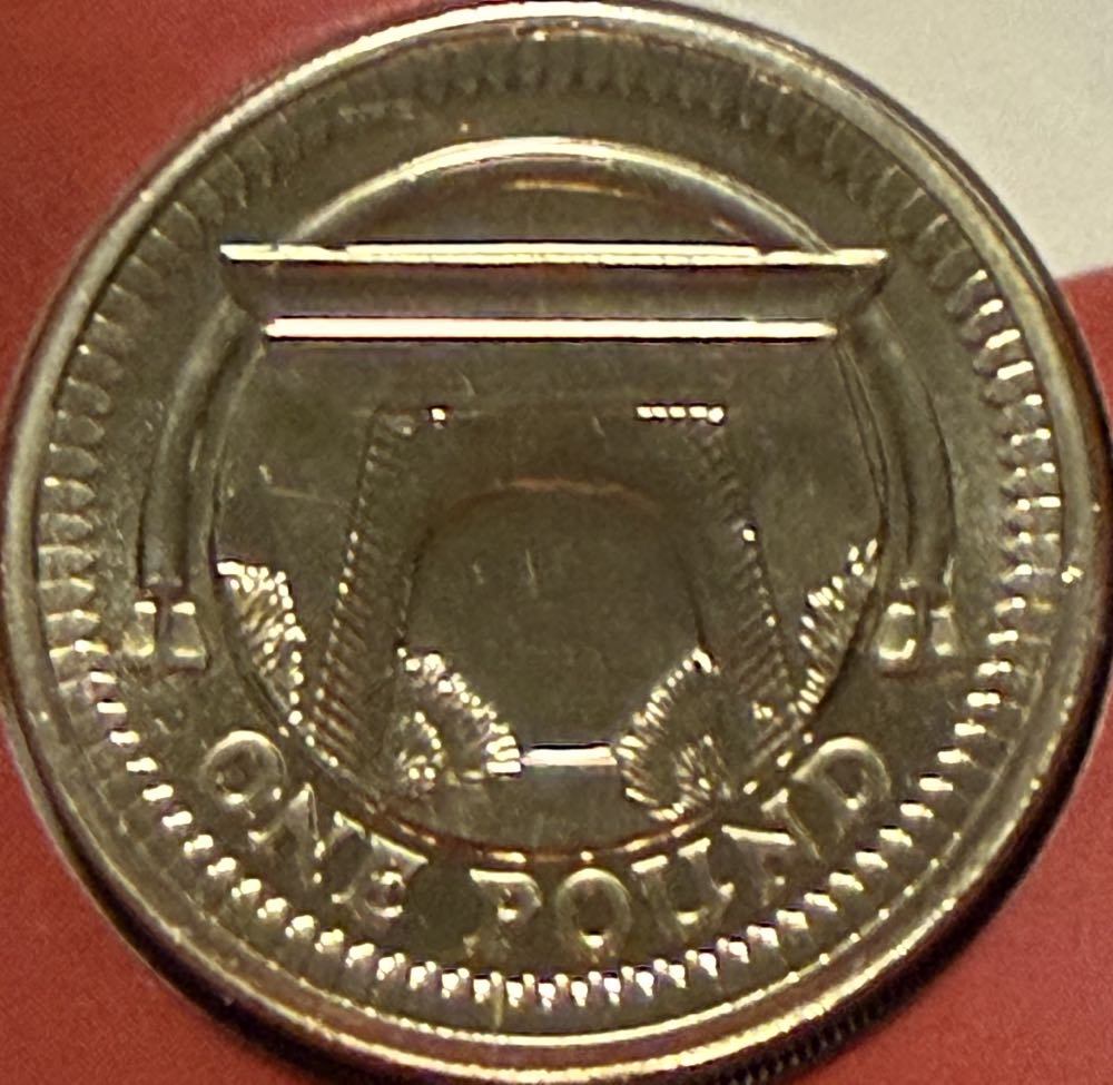 2015 Longest Reigning Monarch £5