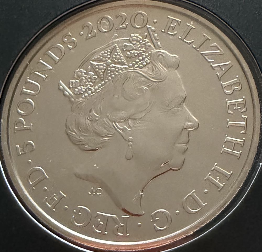 2020 Pay Attention 007 £5  coin collectible - Main Image 2