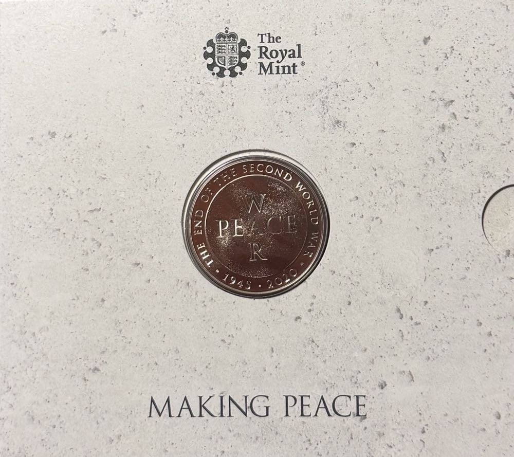 2020 The End Of The Second World War £5  coin collectible - Main Image 3