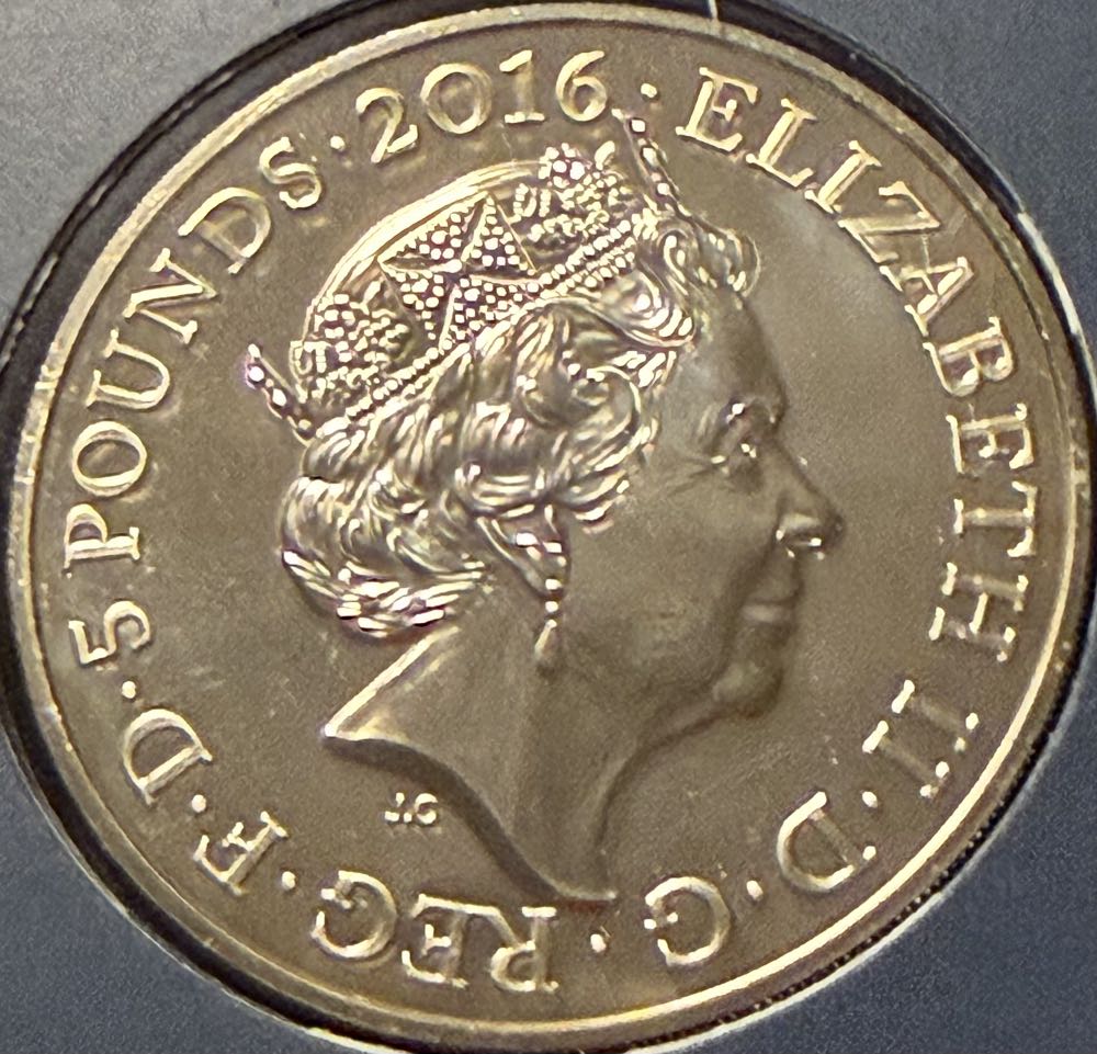 2016 Queen’s 90th Birthday £5  coin collectible - Main Image 2