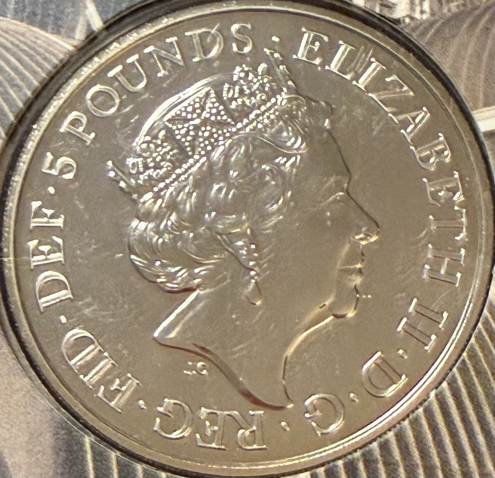 2020 The White Horse Of Hanover £5  coin collectible - Main Image 2