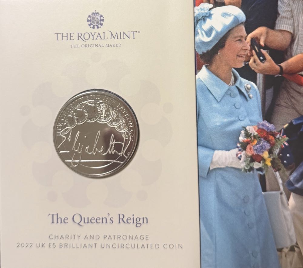 2022 The Queen’s Reign - Charity £5  coin collectible - Main Image 3