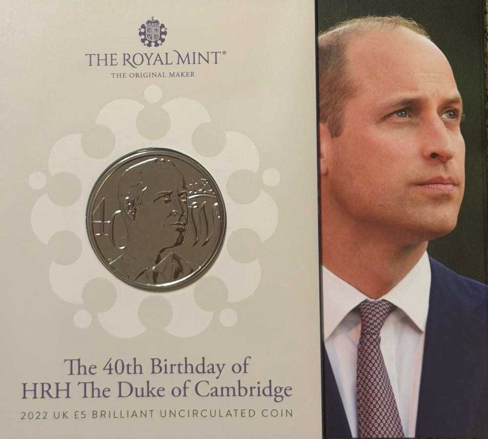 2022 Duke Of Cambridge 40th Birthday £5  coin collectible - Main Image 3