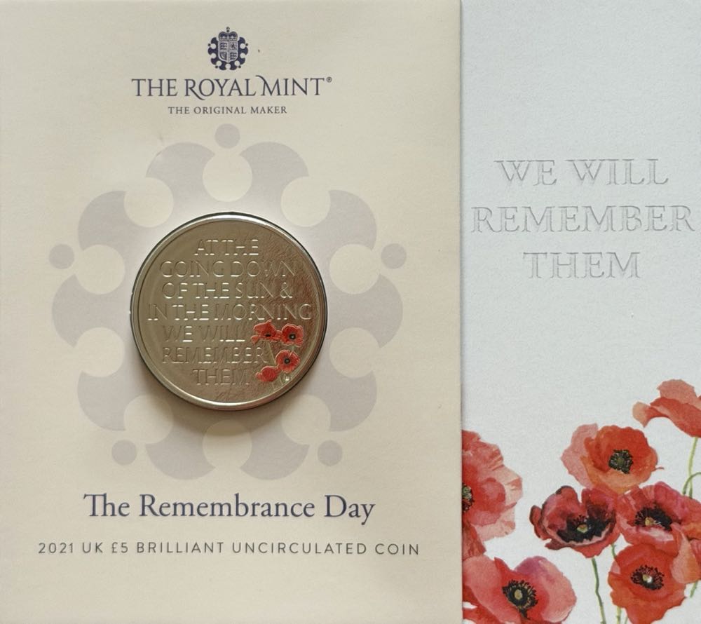 2021 The Remembrance Day £5  coin collectible - Main Image 3