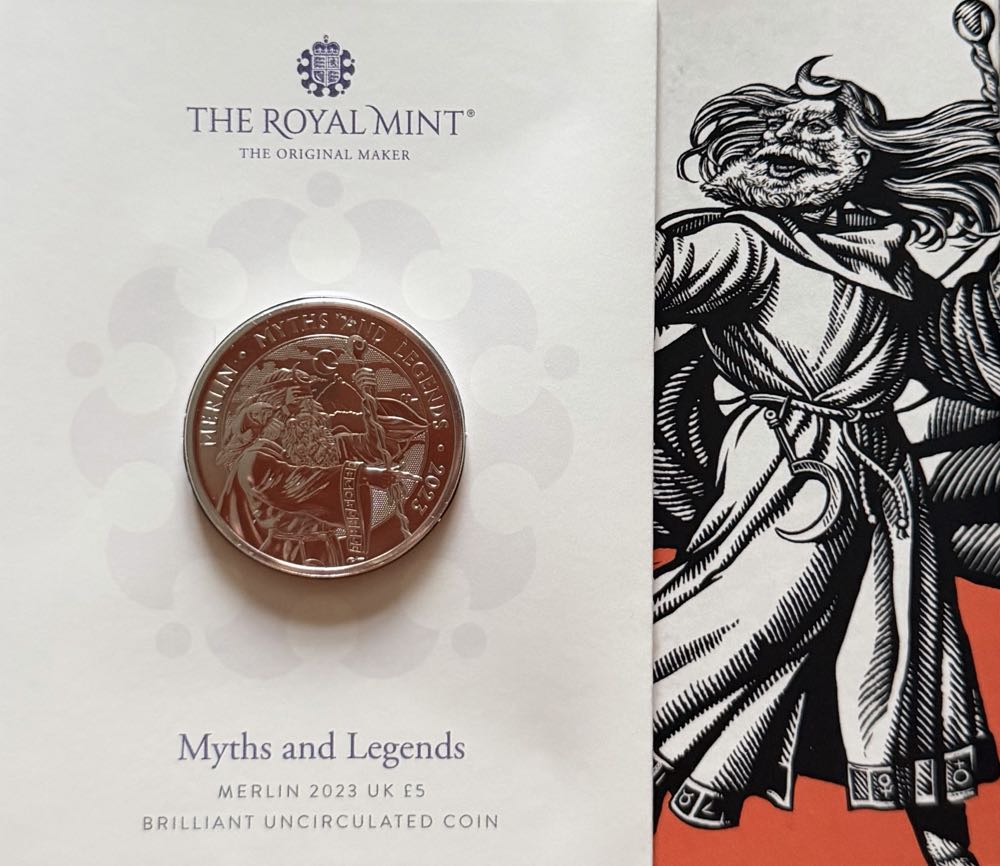 2023 Merlin £5   coin collectible - Main Image 3