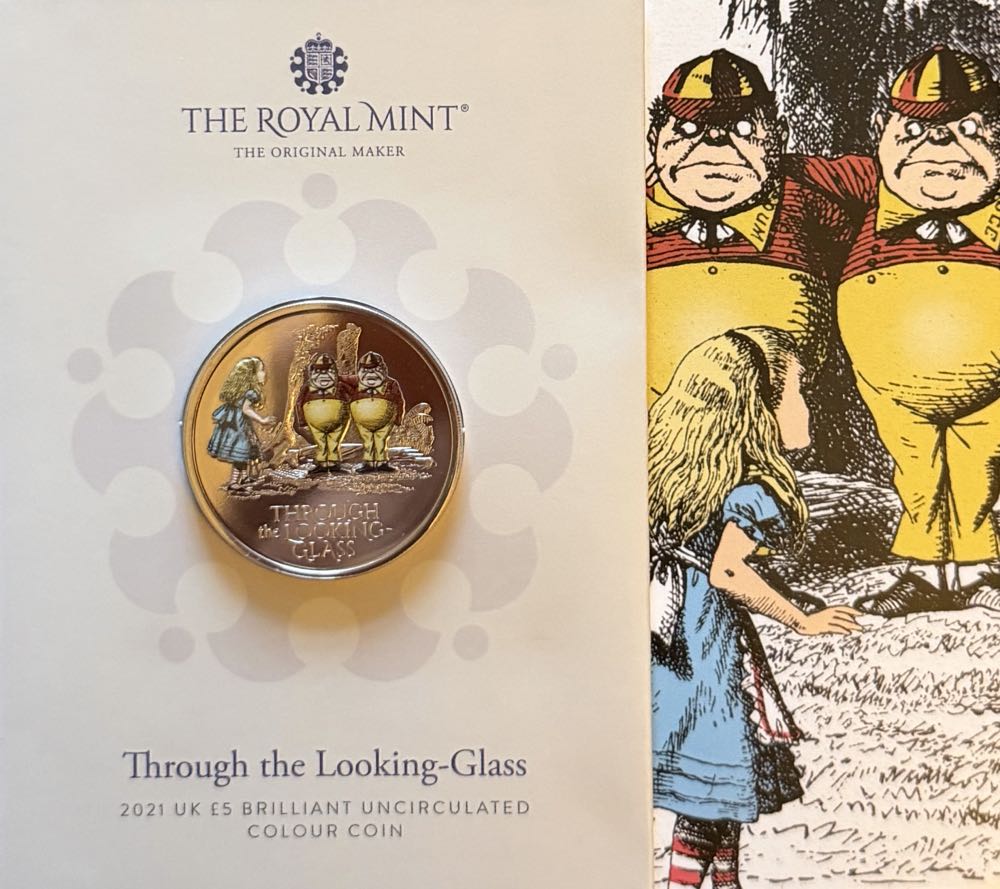 2021 Alice Through The Looking Glass £5  coin collectible - Main Image 3