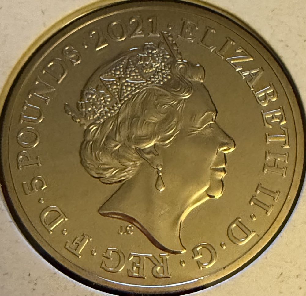 2021 Alice’s Adventures In Wonderland £5  coin collectible - Main Image 2