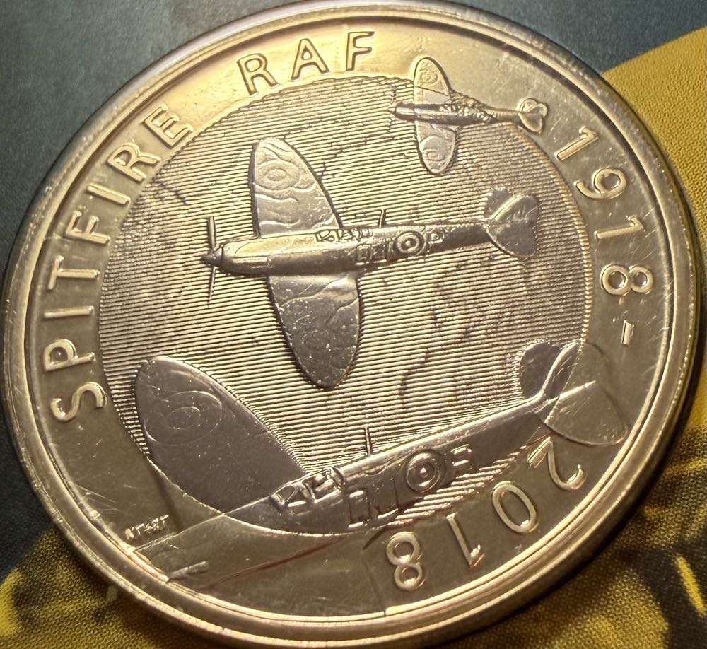 1970 Elizabeth II Five New Pence