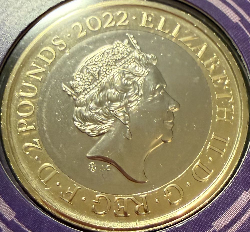 2022 Celebrating 25 Years Of The £2  coin collectible - Main Image 2
