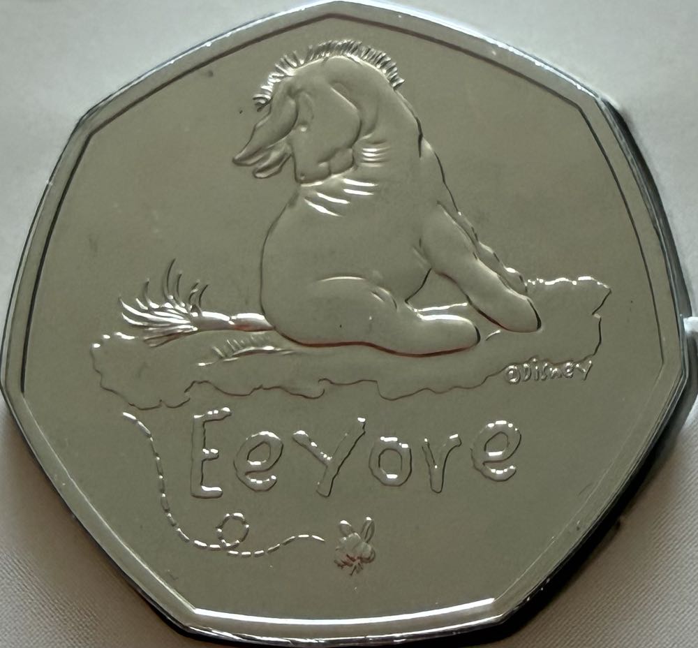 2025 Christmas Robin By Fence 50p