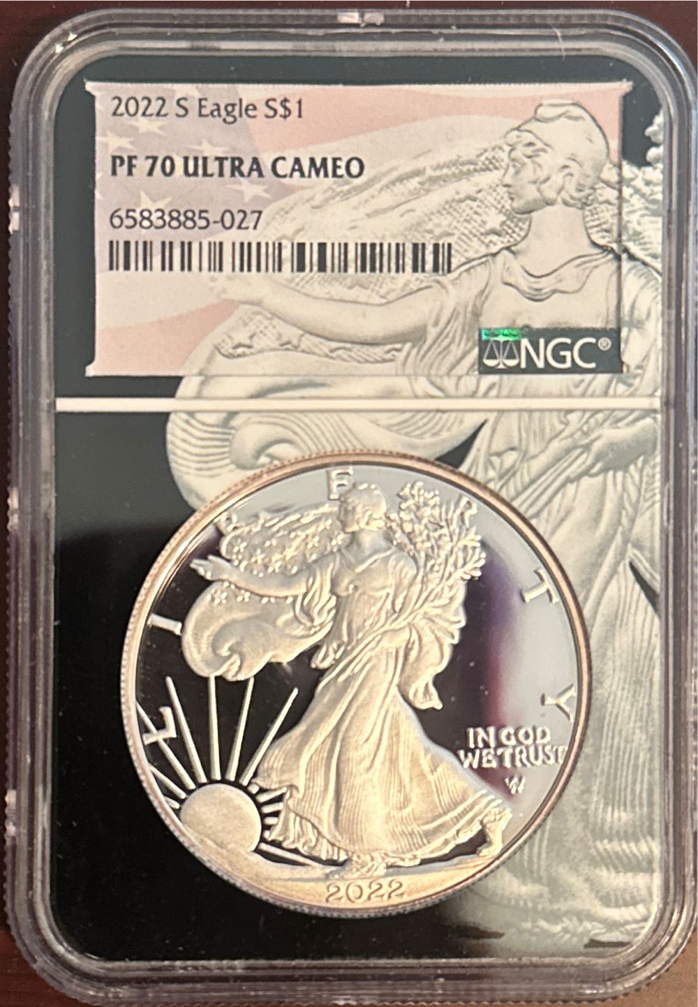 2025 Christmas Robin By Church 50p