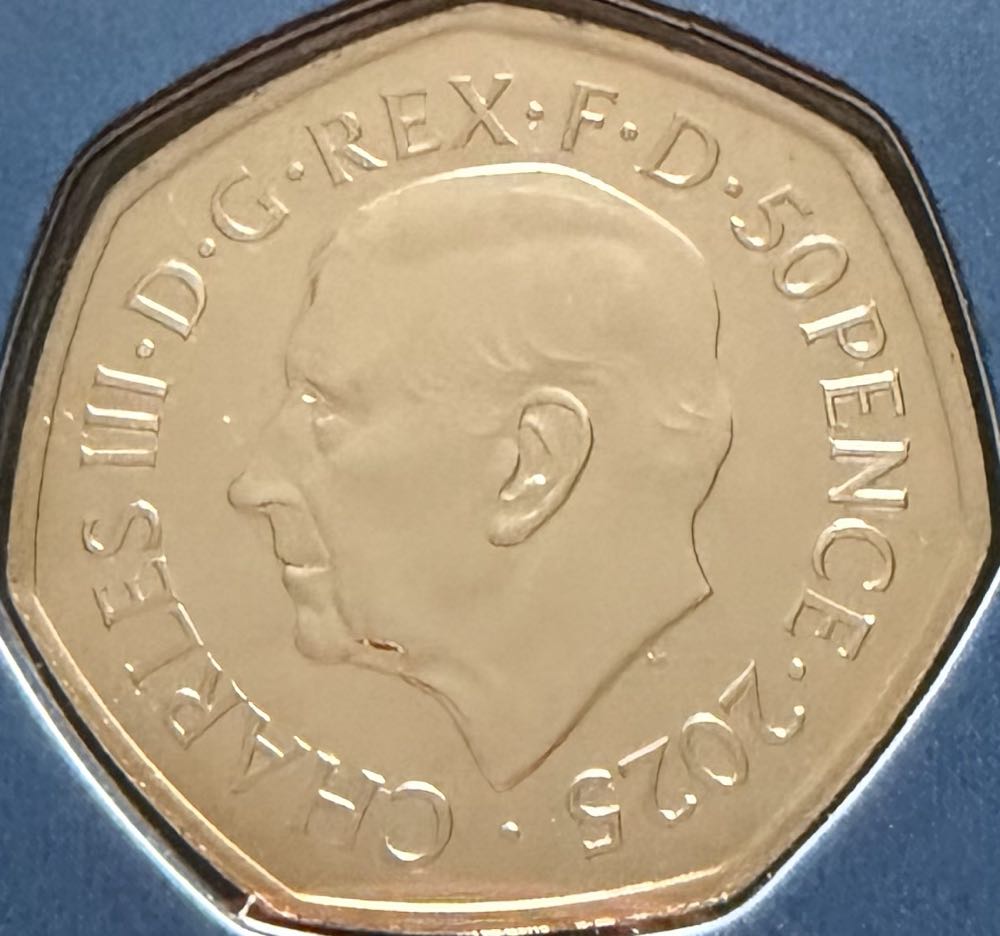 2025 Mary Poppins 50p  coin collectible - Main Image 2