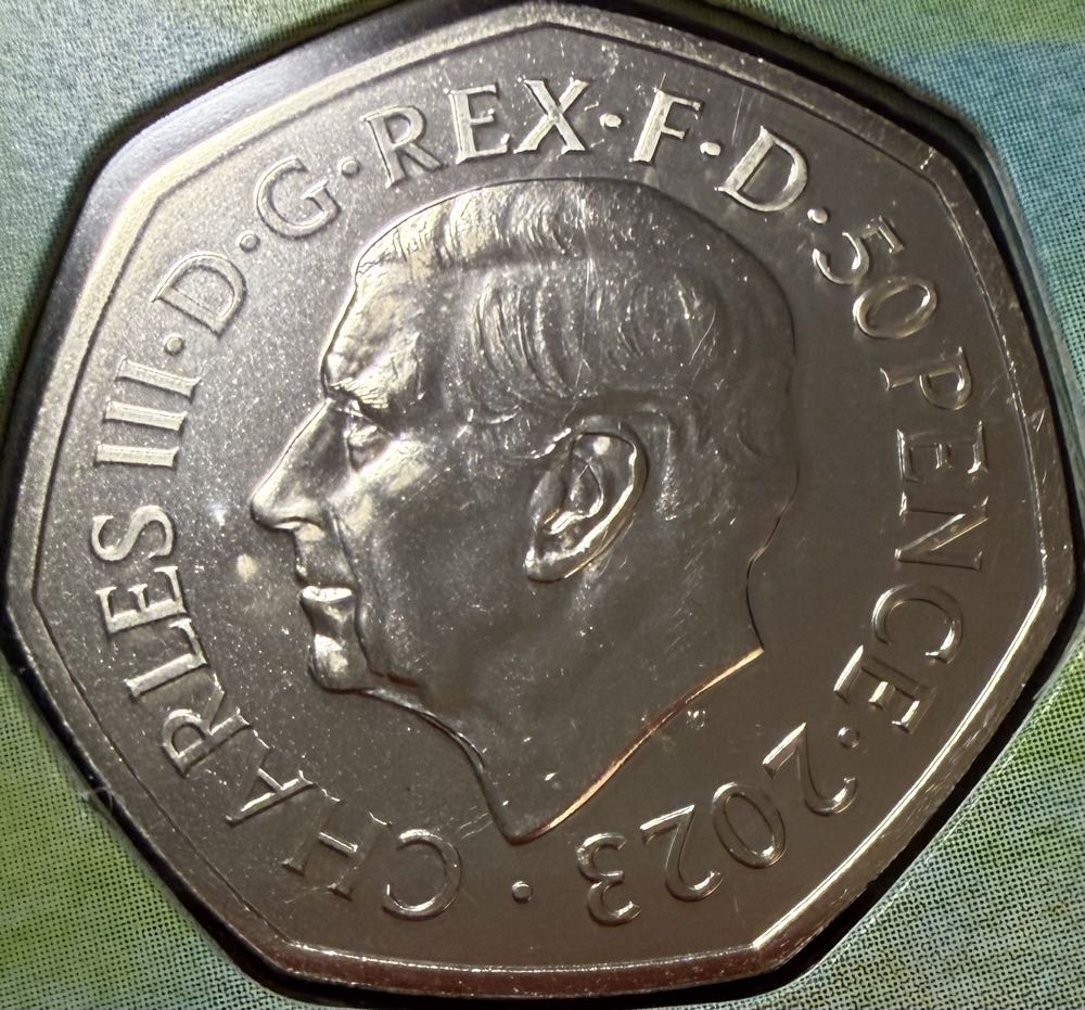 2023 The Snowman Colour 50p  coin collectible - Main Image 2