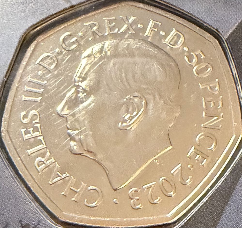 2023 Hogwarts Colour 50p  coin collectible - Main Image 2