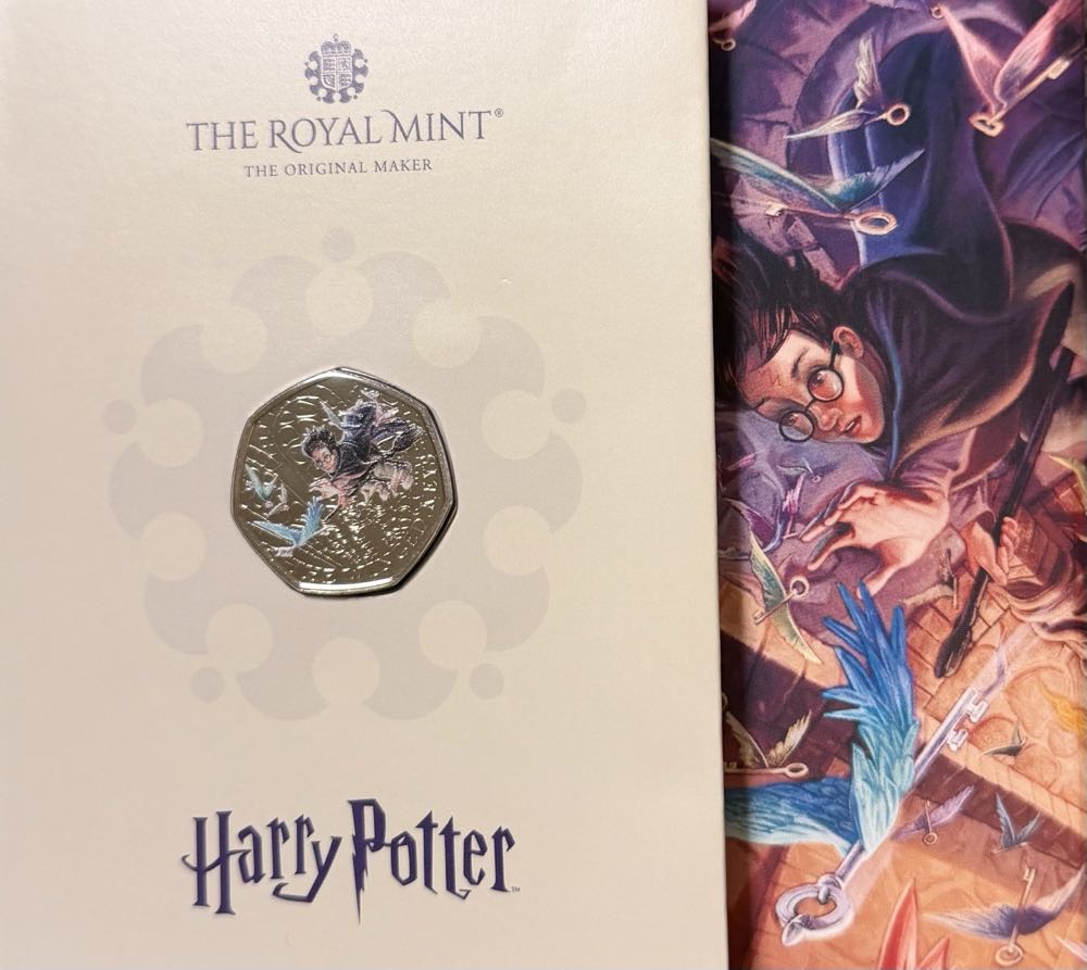 2024 The Winged Keys Colour 50p  coin collectible - Main Image 3