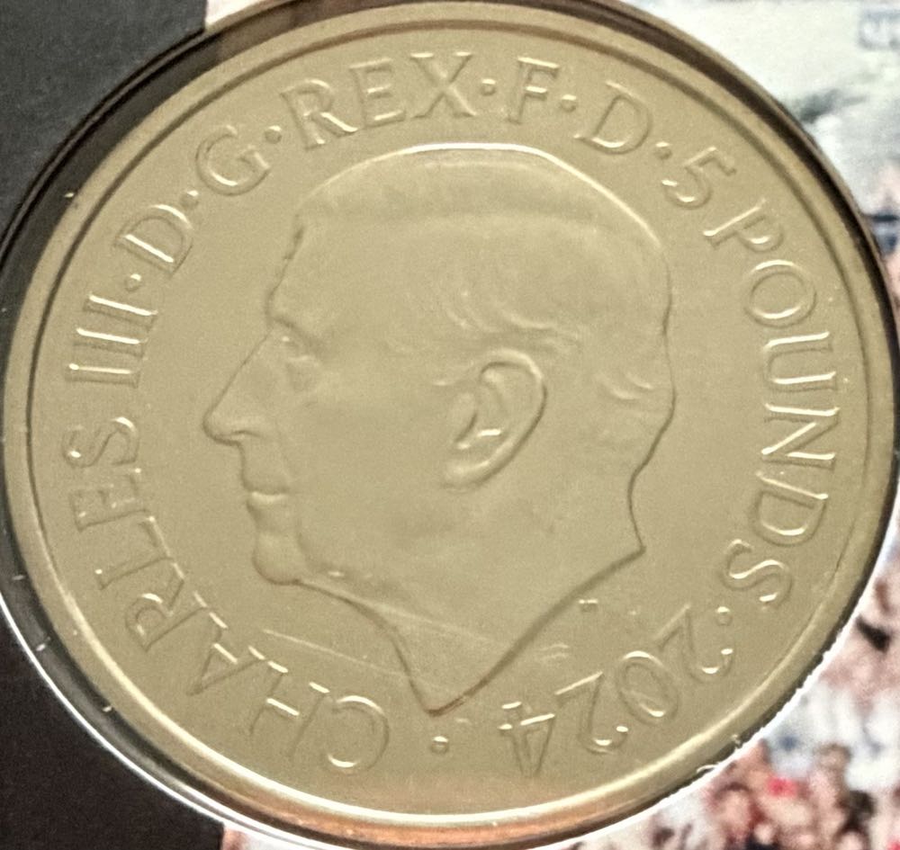 2024 George Michael £5  coin collectible - Main Image 2