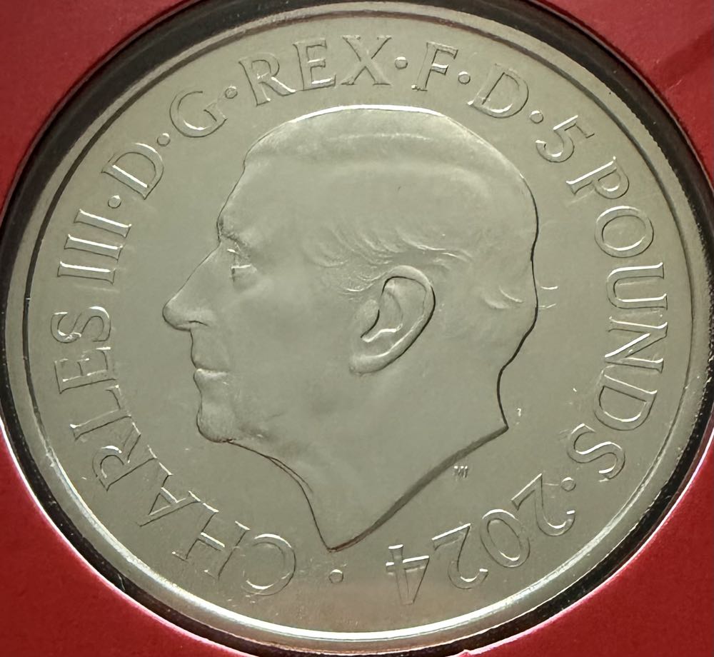 2024 Lunar Year Of The Dragon £5  coin collectible - Main Image 2