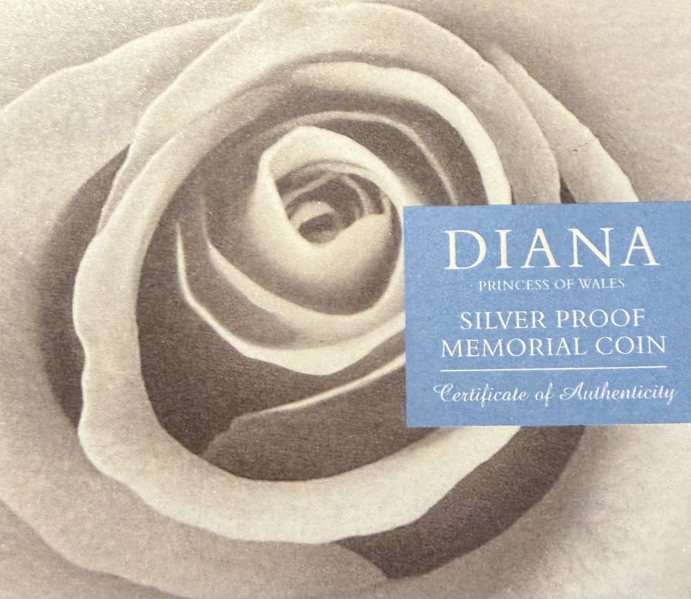 1999 Diana Memorial Silver £5  coin collectible - Main Image 3