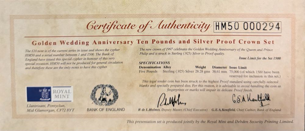 1997 Queen’s Golden Wedding Set £5  coin collectible - Main Image 4