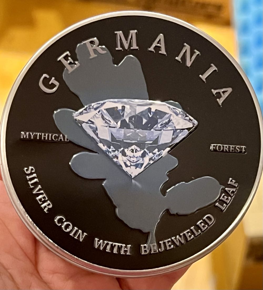 Germania Mythical Forest: Oak Leaf (Bejeweled Turtle)  coin collectible - Main Image 4