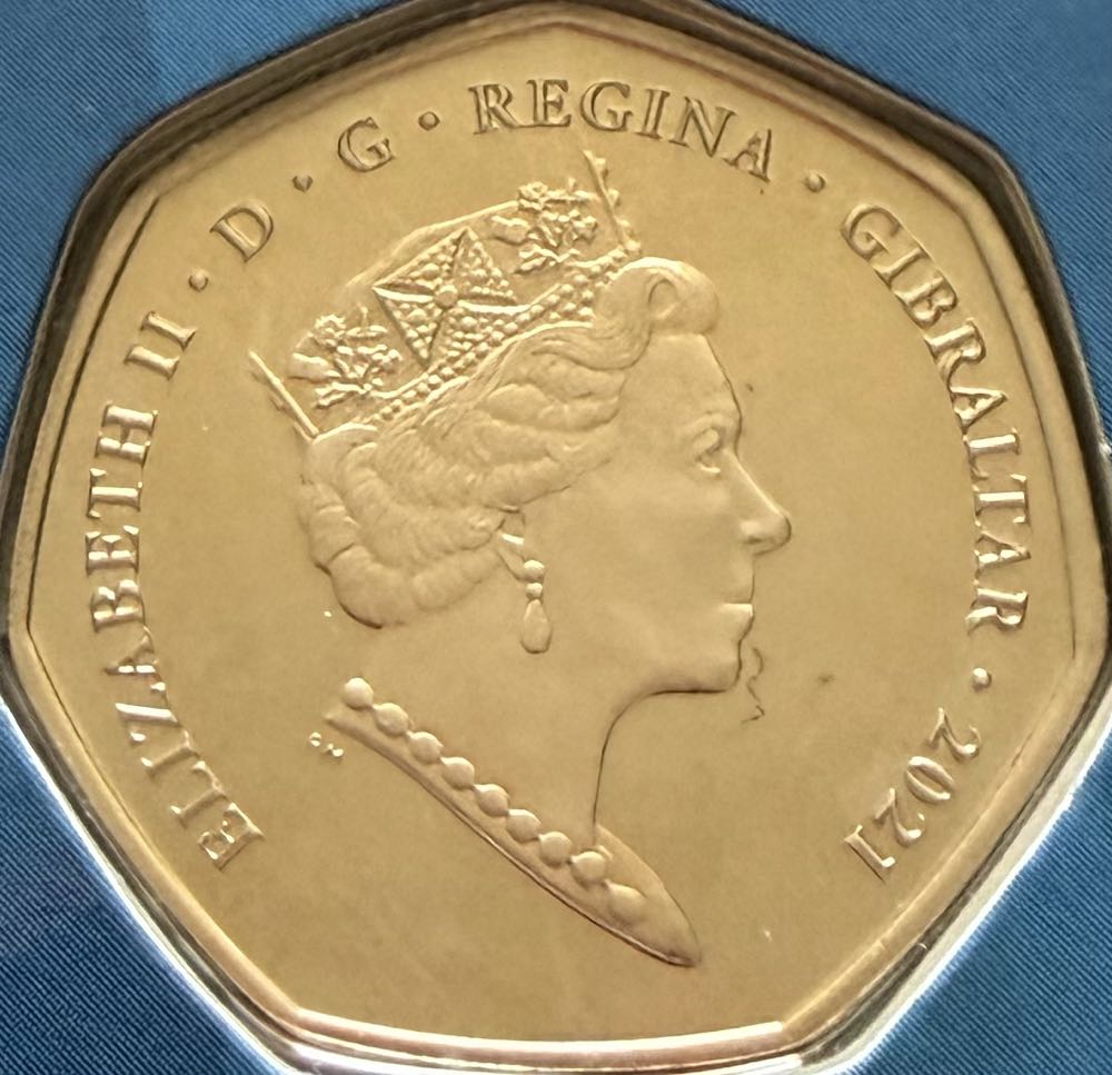 2021 Tokyo Olympics Kayak 50p  coin collectible - Main Image 2