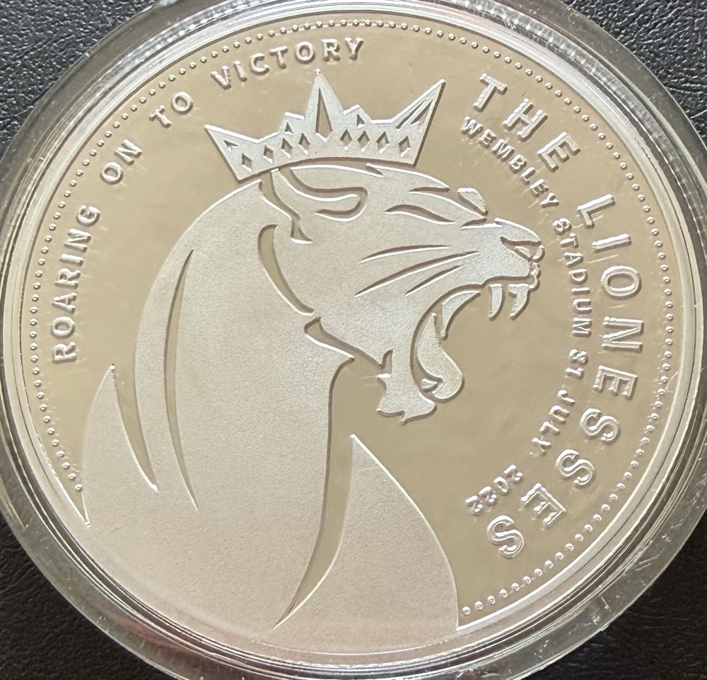 England Lionesses Medal  coin collectible - Main Image 2