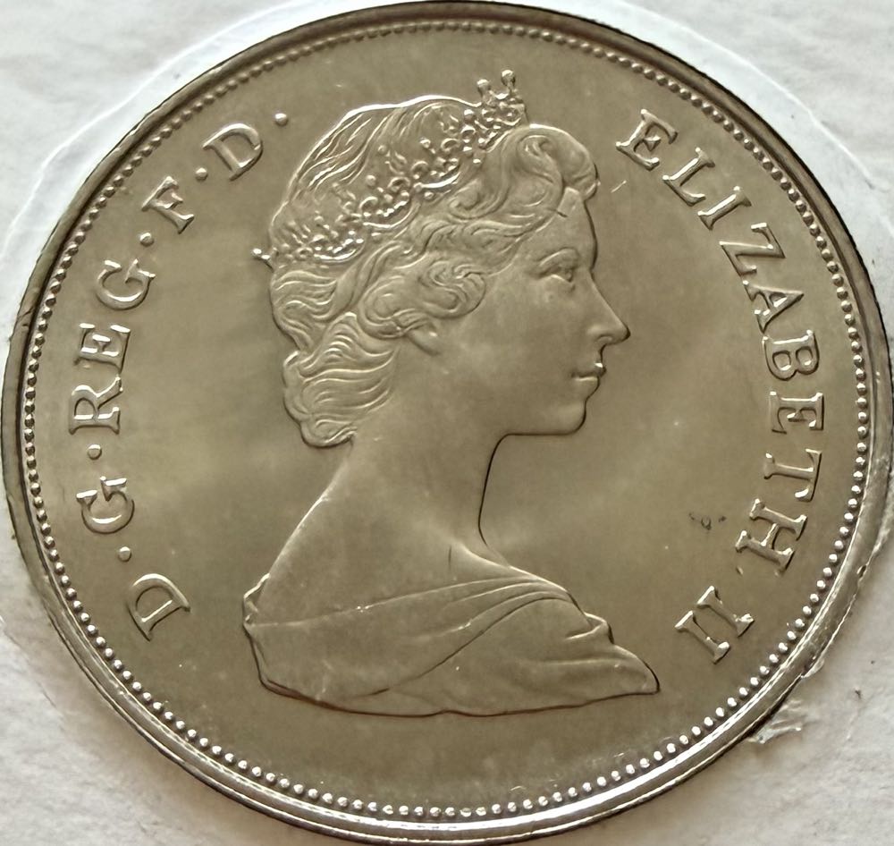 1981 Charles & Diana Wedding Crown (2)  coin collectible - Main Image 2