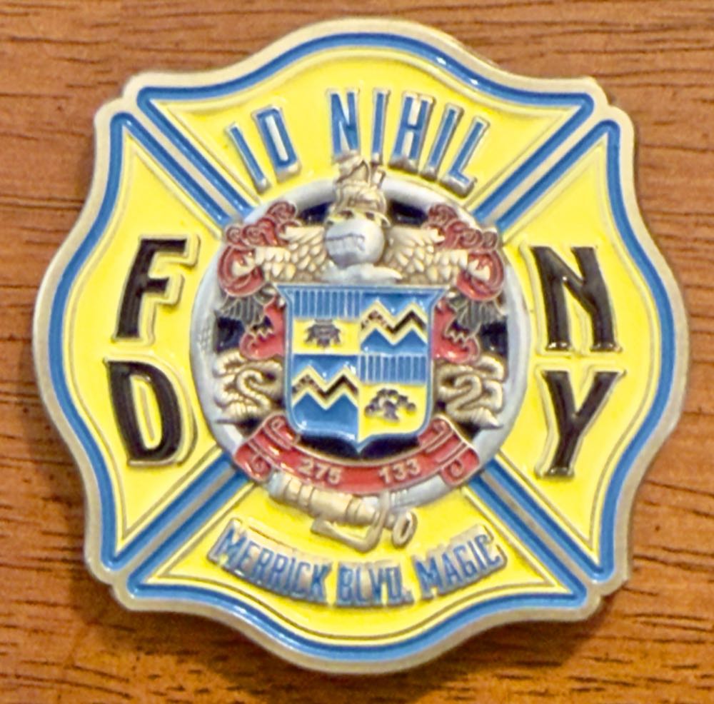 FDNY E275 / L133  coin collectible - Main Image 2