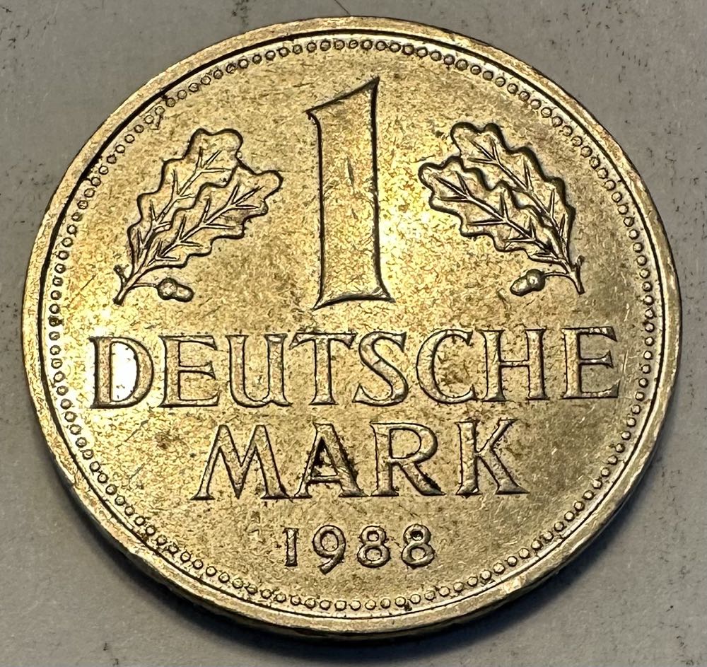 2017 Ingot Charles Dickens £10