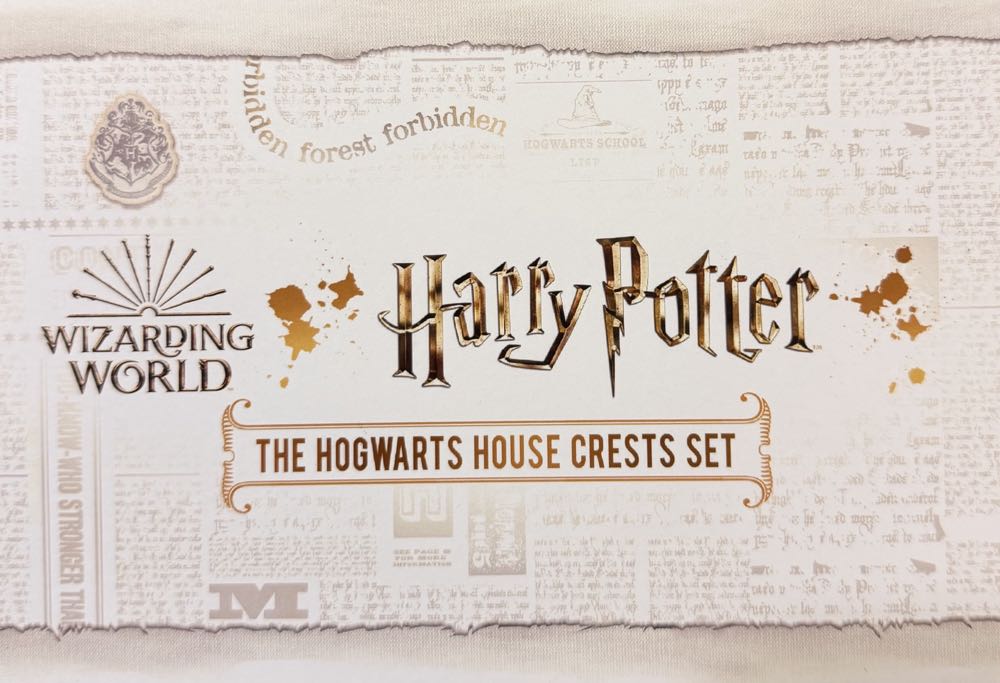 Harry Potter - Hufflepuff Crest (2)  coin collectible - Main Image 3