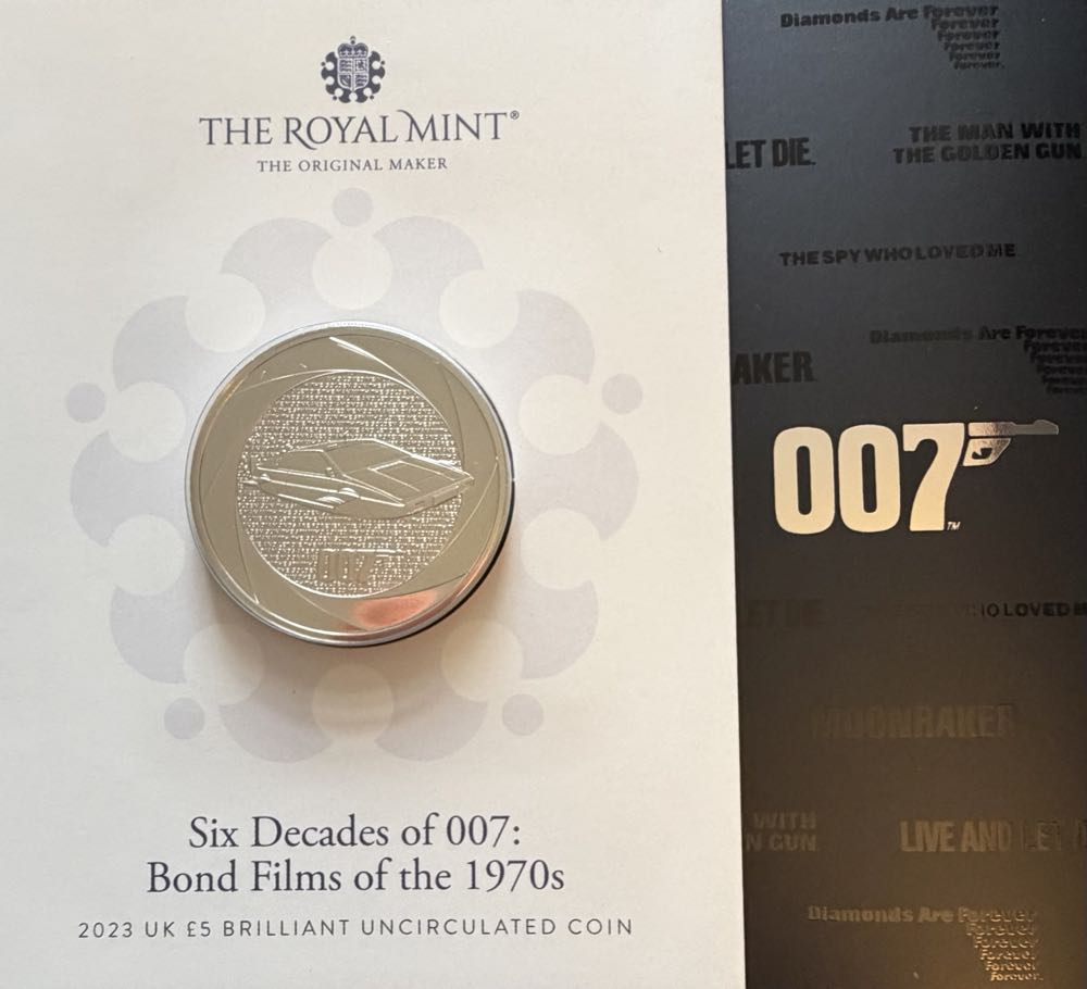 2023 Bond Films Of The 1970s £5  coin collectible - Main Image 3